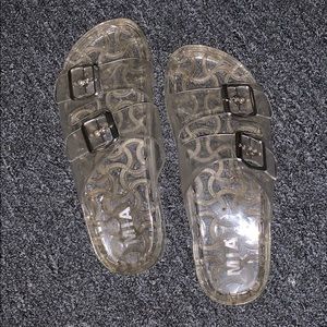 Clear jelly slides